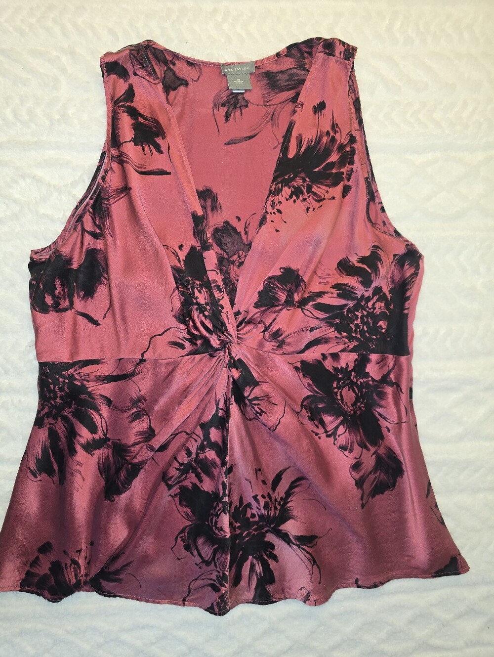 Ann Taylor Silk Floral Blouse Pink Black Sleeveless V Neck Twist Front 10